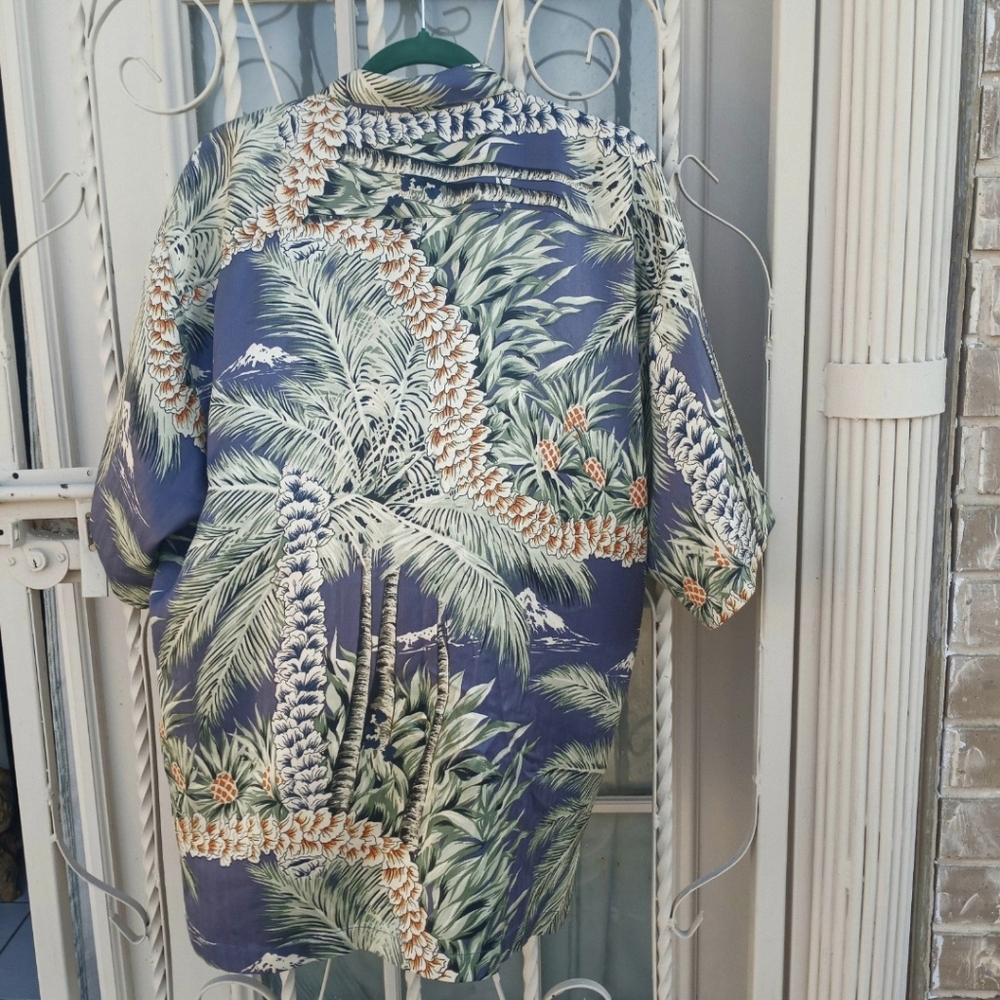 Tommy Bahama Silk Button-up Hawaiian Tropical Green    Men Size Large - Picture 6 of 16
